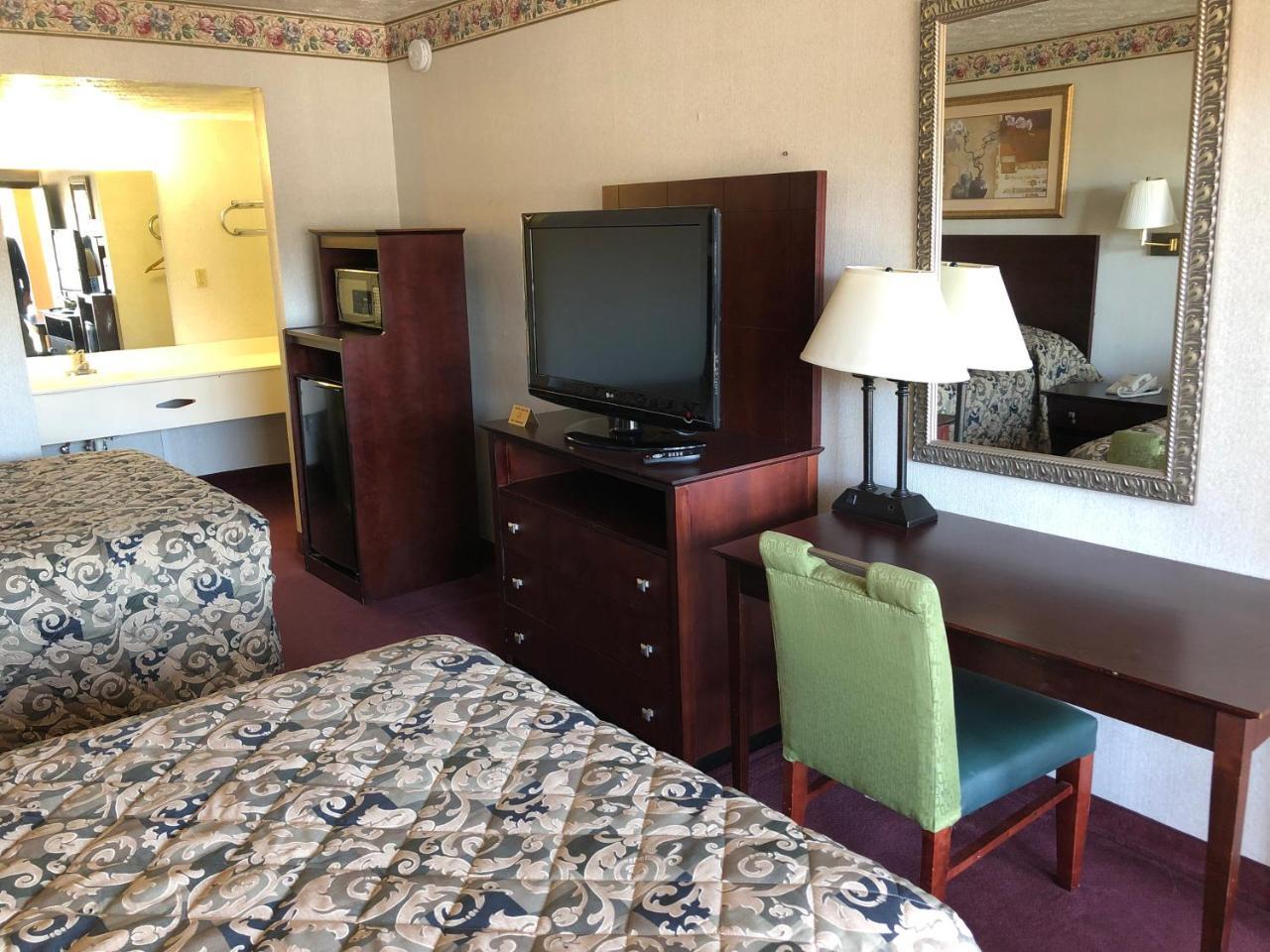 Oyo Hotel Decatur I-20 East & Wesley Club Dr 外观 照片