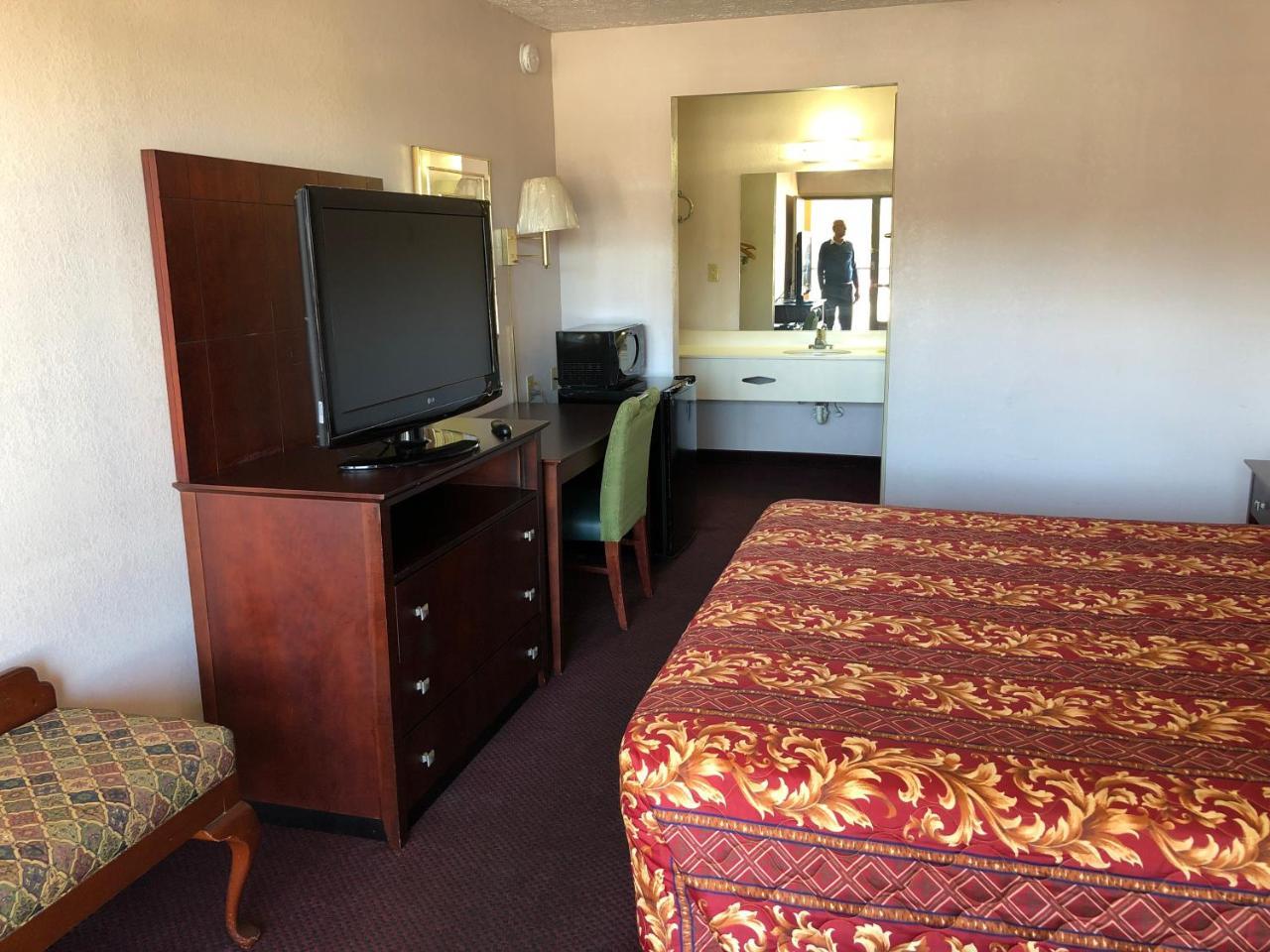 Oyo Hotel Decatur I-20 East & Wesley Club Dr 外观 照片
